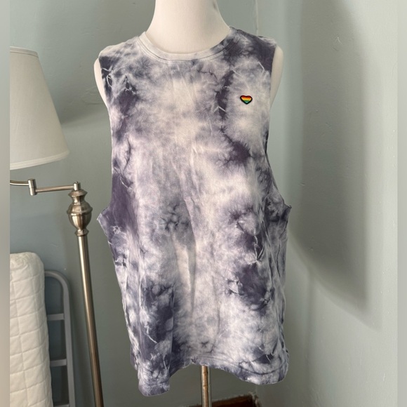 Spiritual Gangster Rainbow Heart Patch Tie Dye Rocker Deep Arm Slits Tank Top - Picture 2 of 6